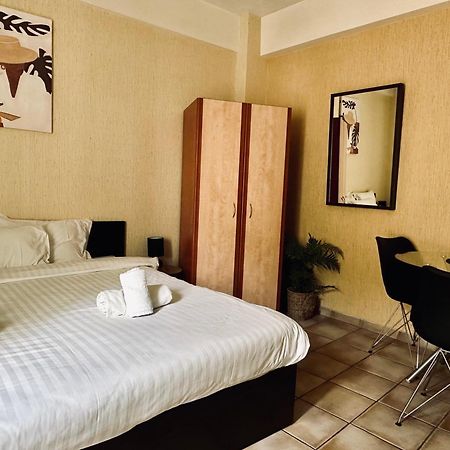 Cozy Apartments Mc Queen Atina Dış mekan fotoğraf