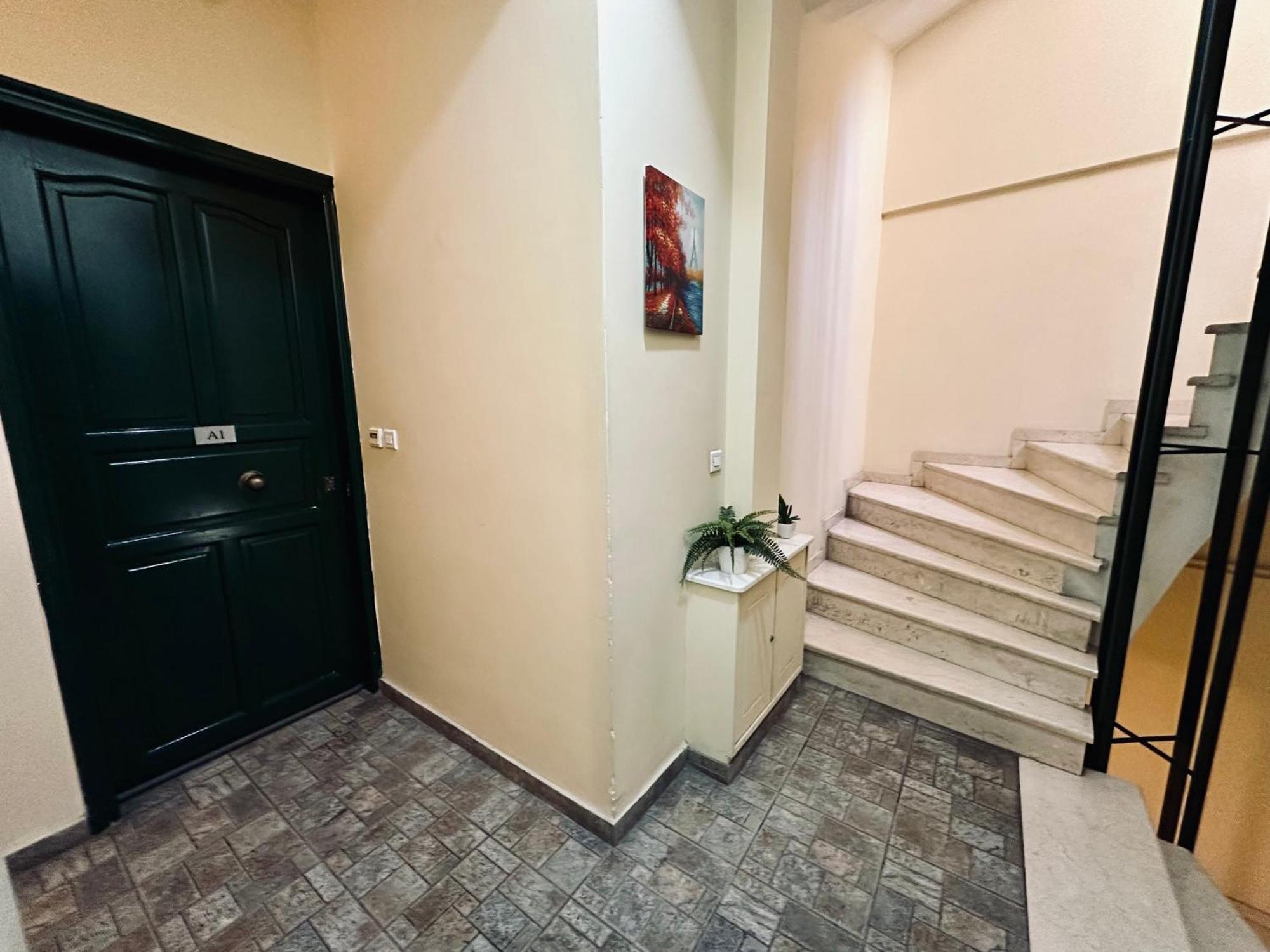 Cozy Apartments Mc Queen Atina Dış mekan fotoğraf